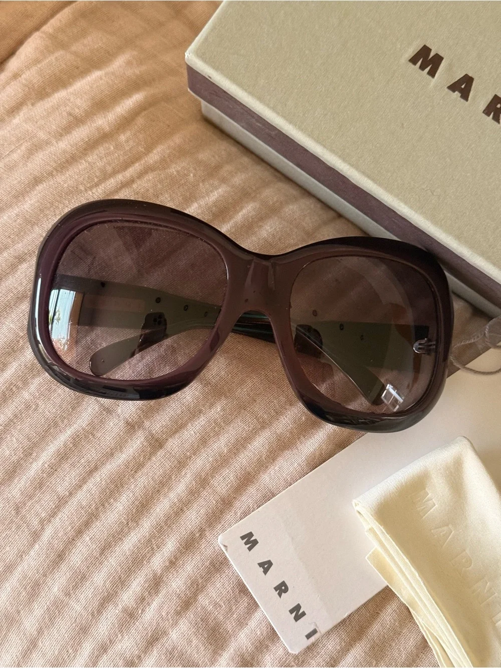 Marni bold oversized